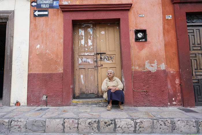 Una Mujer en La Calle (San Miguel de Allende, 2019)